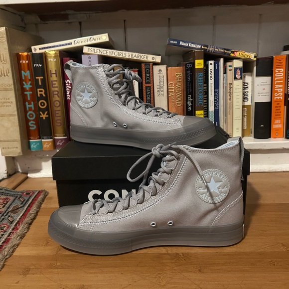 Converse - NWT Men's Gray High-Top Sneakers - Picture 2 of 5